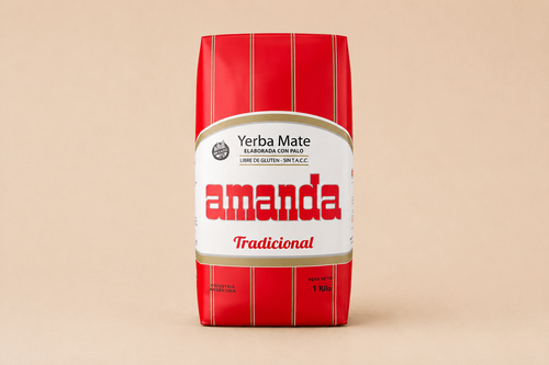 Yerba Amanda Tradicional auf warmem Hintergrund